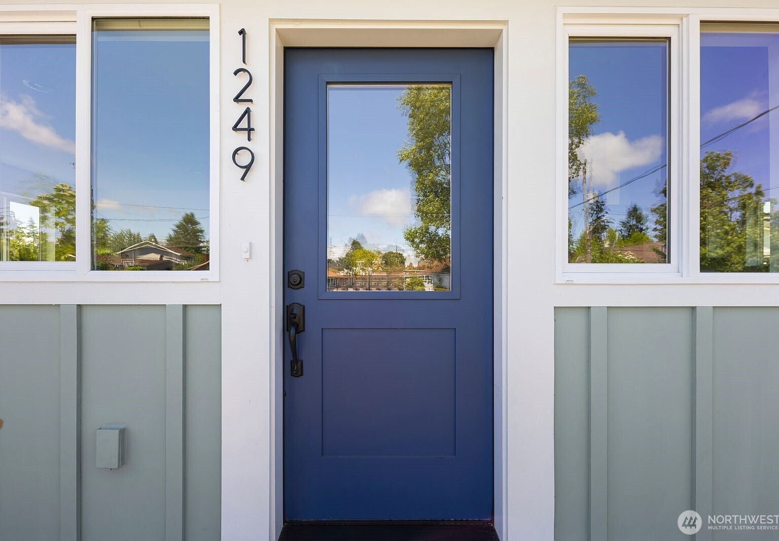 1249 SW 151st St Seattle, WA 98166 - Thumbnail 5