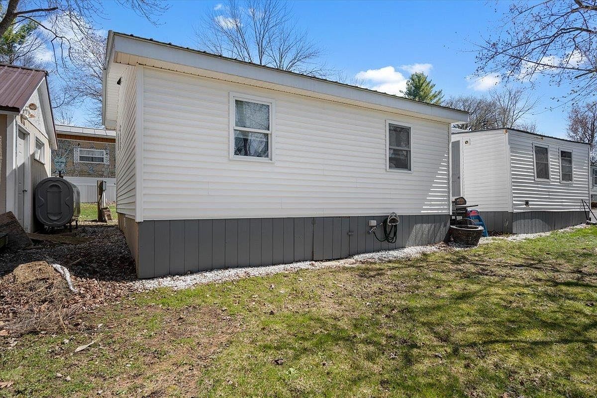 142 Penny Ln Shelburne, VT 05482 - Thumbnail 5