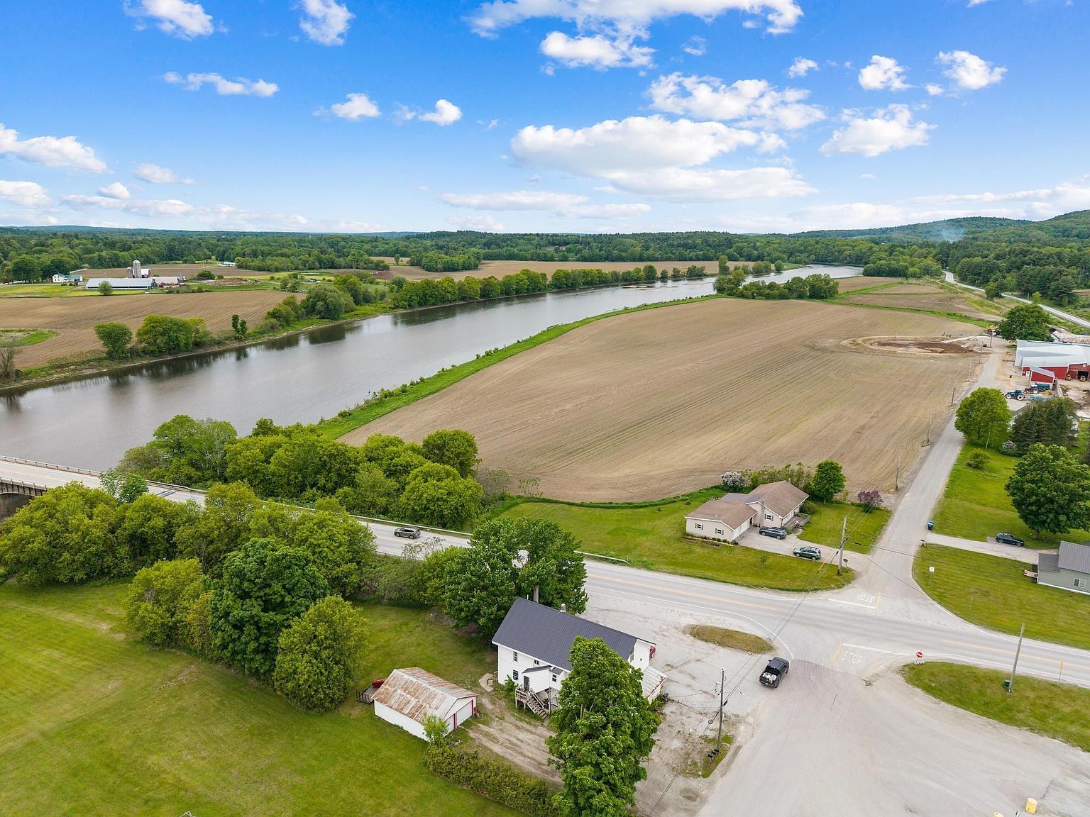 4232 State Route 105 Sheldon, VT 05483 - Thumbnail 5