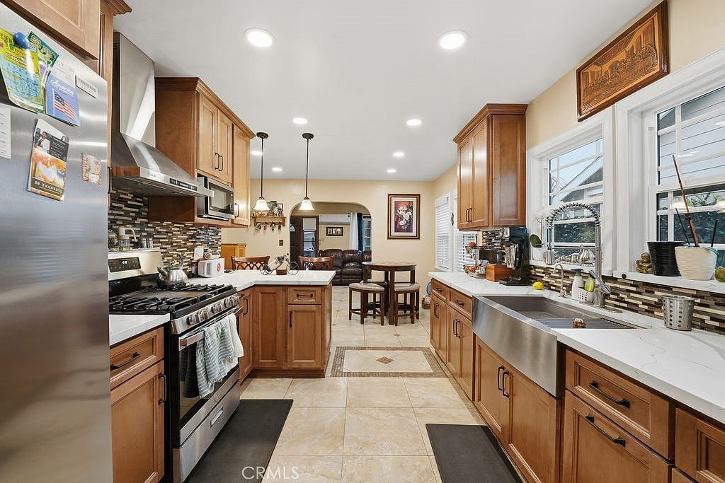 7752 Comstock Ave Whittier, CA 90602 - Thumbnail 5