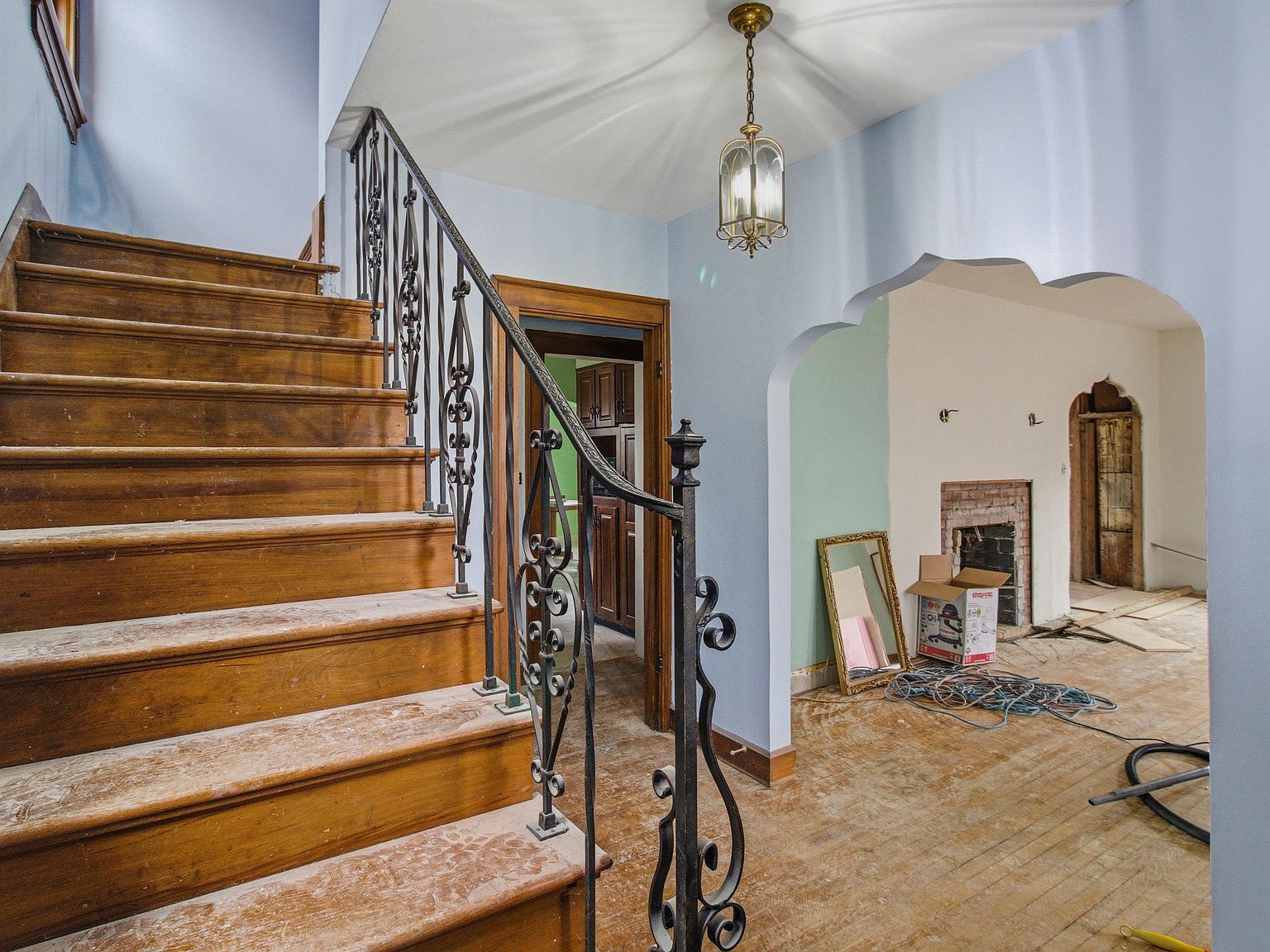 24 N Pasadena St Indianapolis, IN 46219 - Thumbnail 5