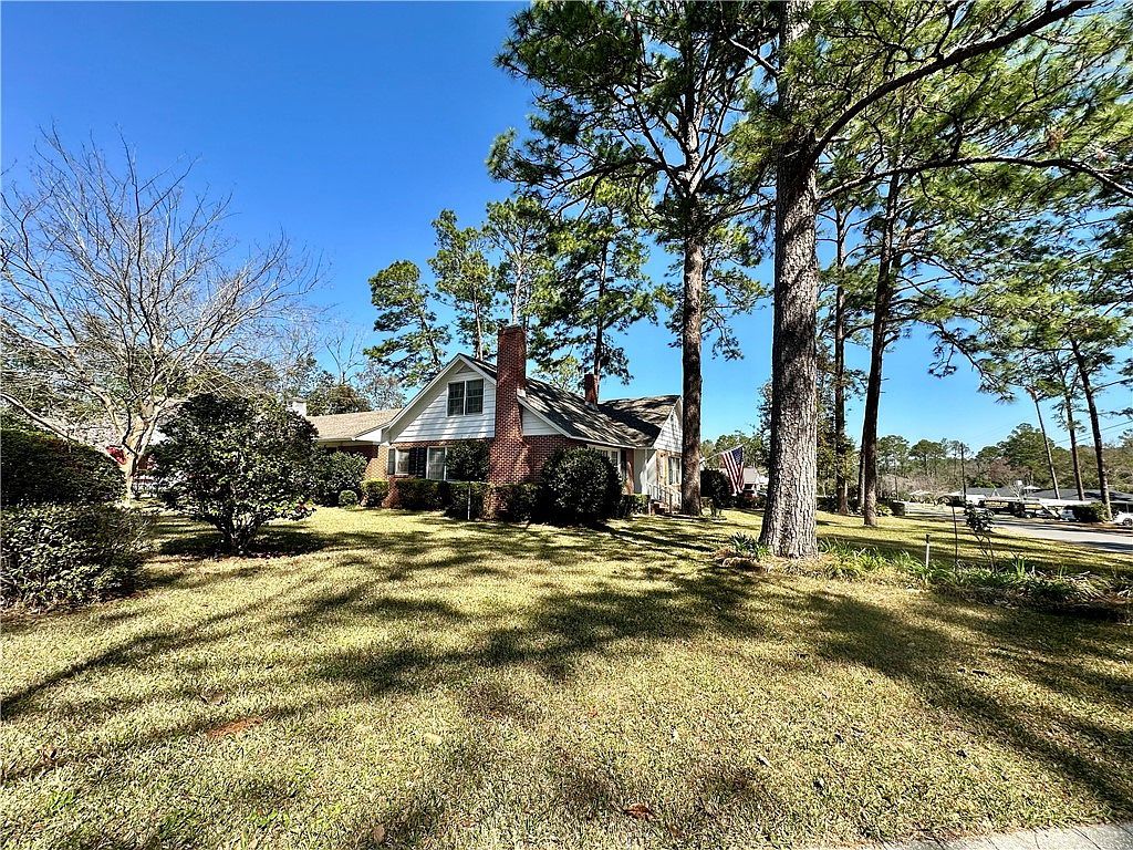 1613 Camellia Dr Waycross, GA 31501 - Thumbnail 5