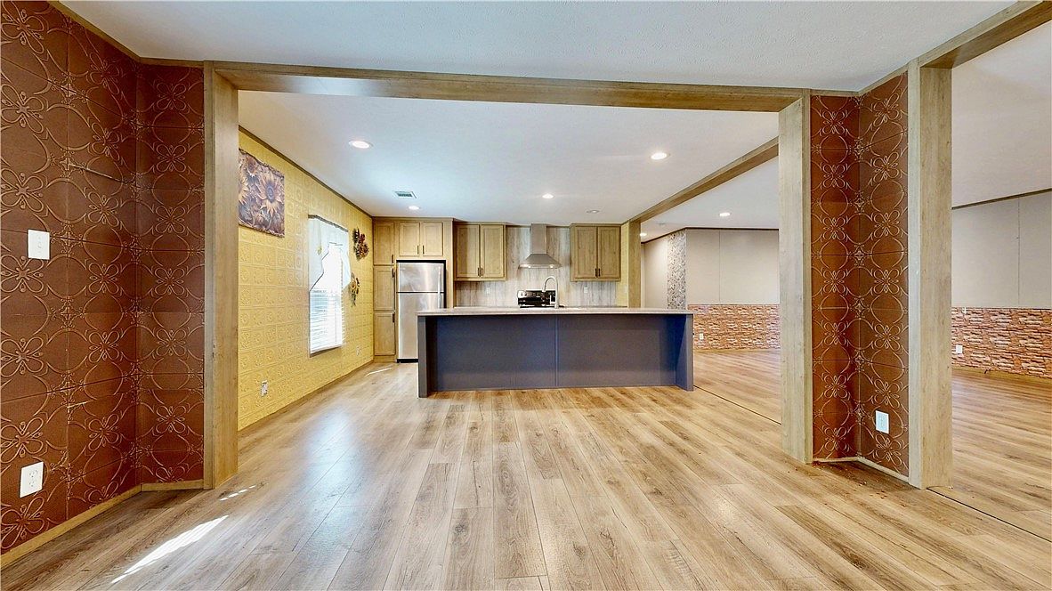 4003 Oxford Ln Blackshear, GA 31516 - Thumbnail 5