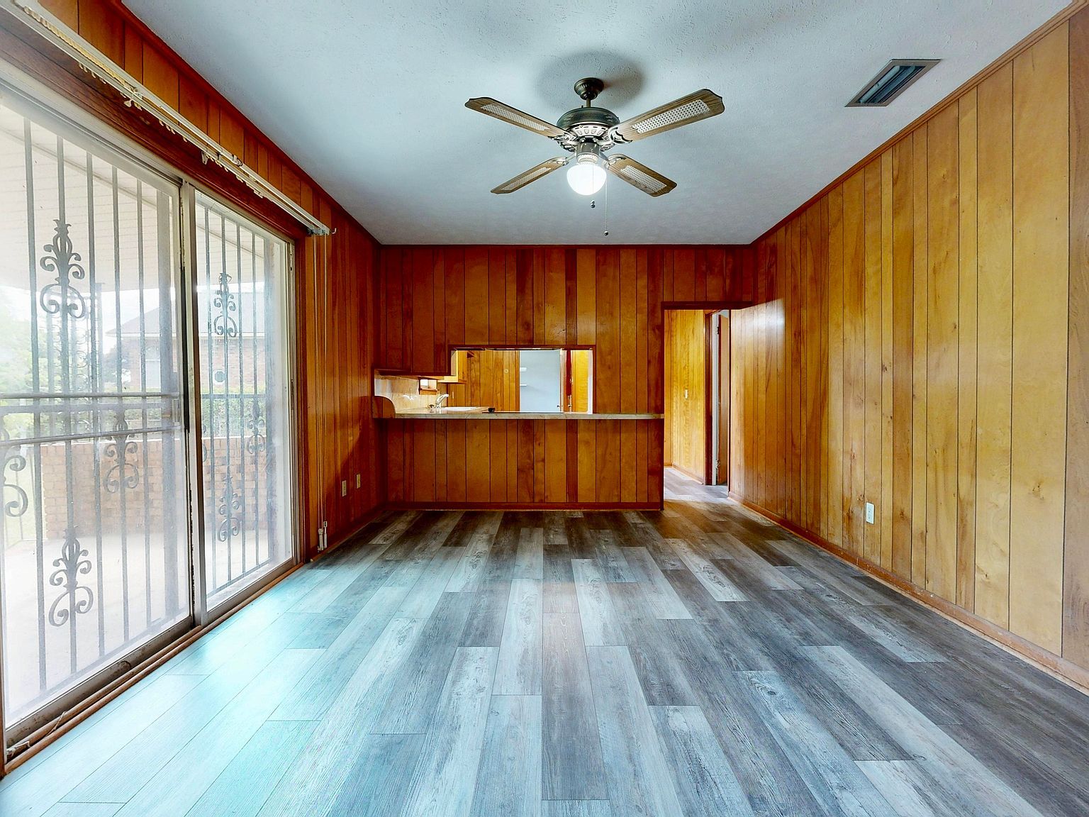 402 Pineview Dr Waycross, GA 31501 - Thumbnail 5