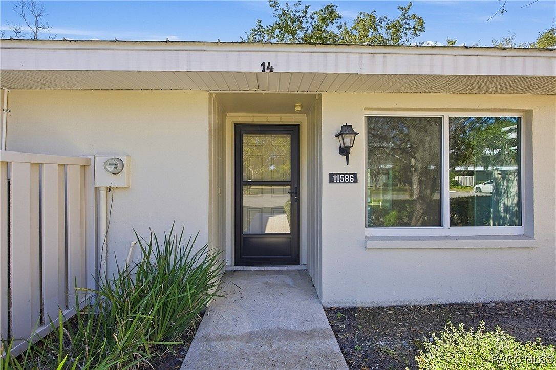 11586 W Bayshore Dr Crystal River, FL 34429 - Thumbnail 5