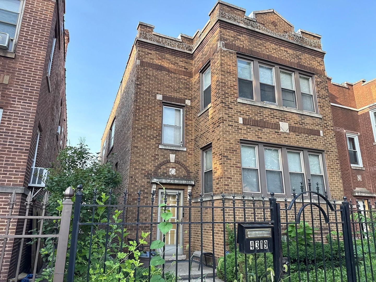 4319 W Potomac Ave Chicago, IL 60651 - Thumbnail 5