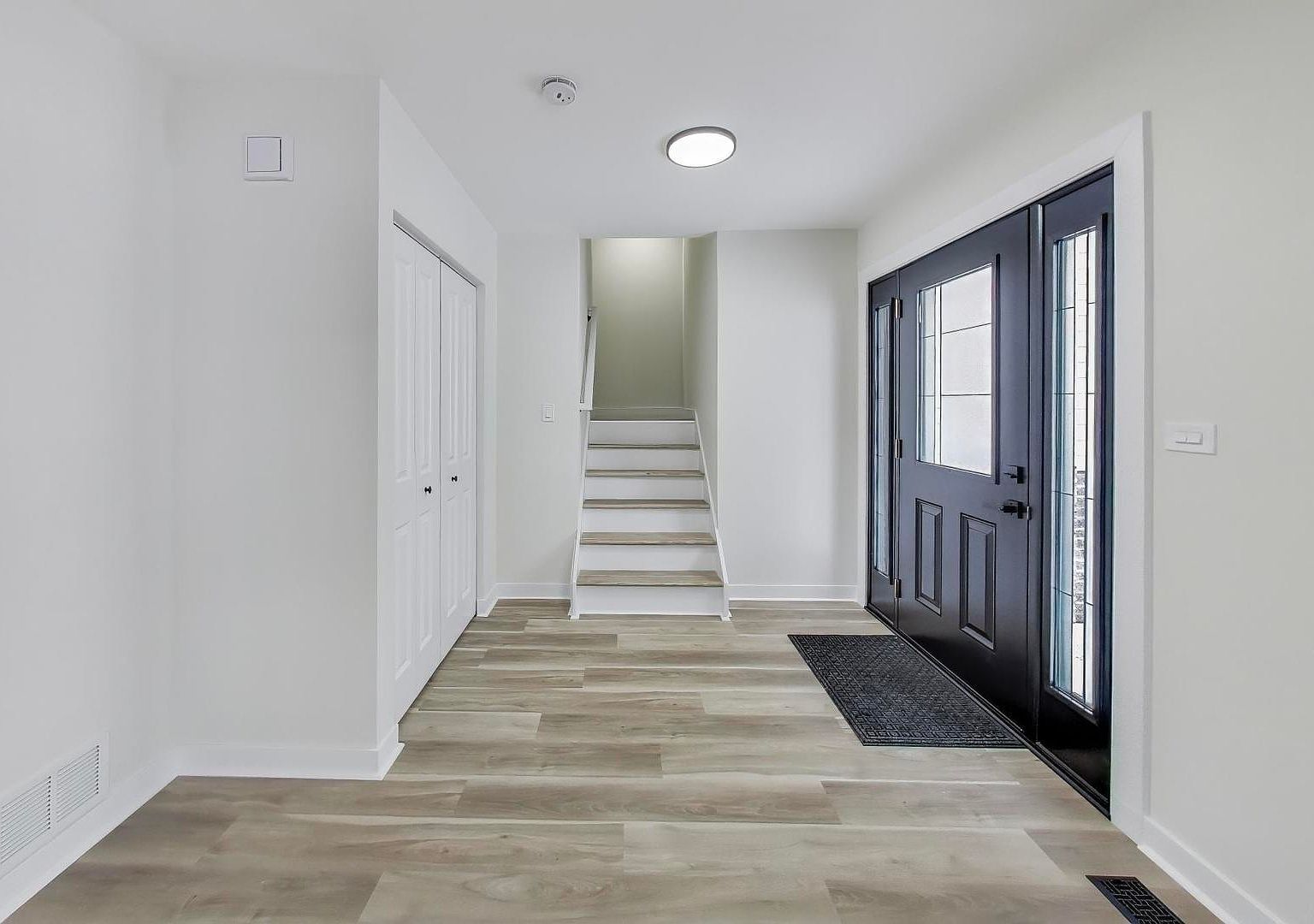 123 Kainer Ave Barrington, IL 60010 - Thumbnail 5