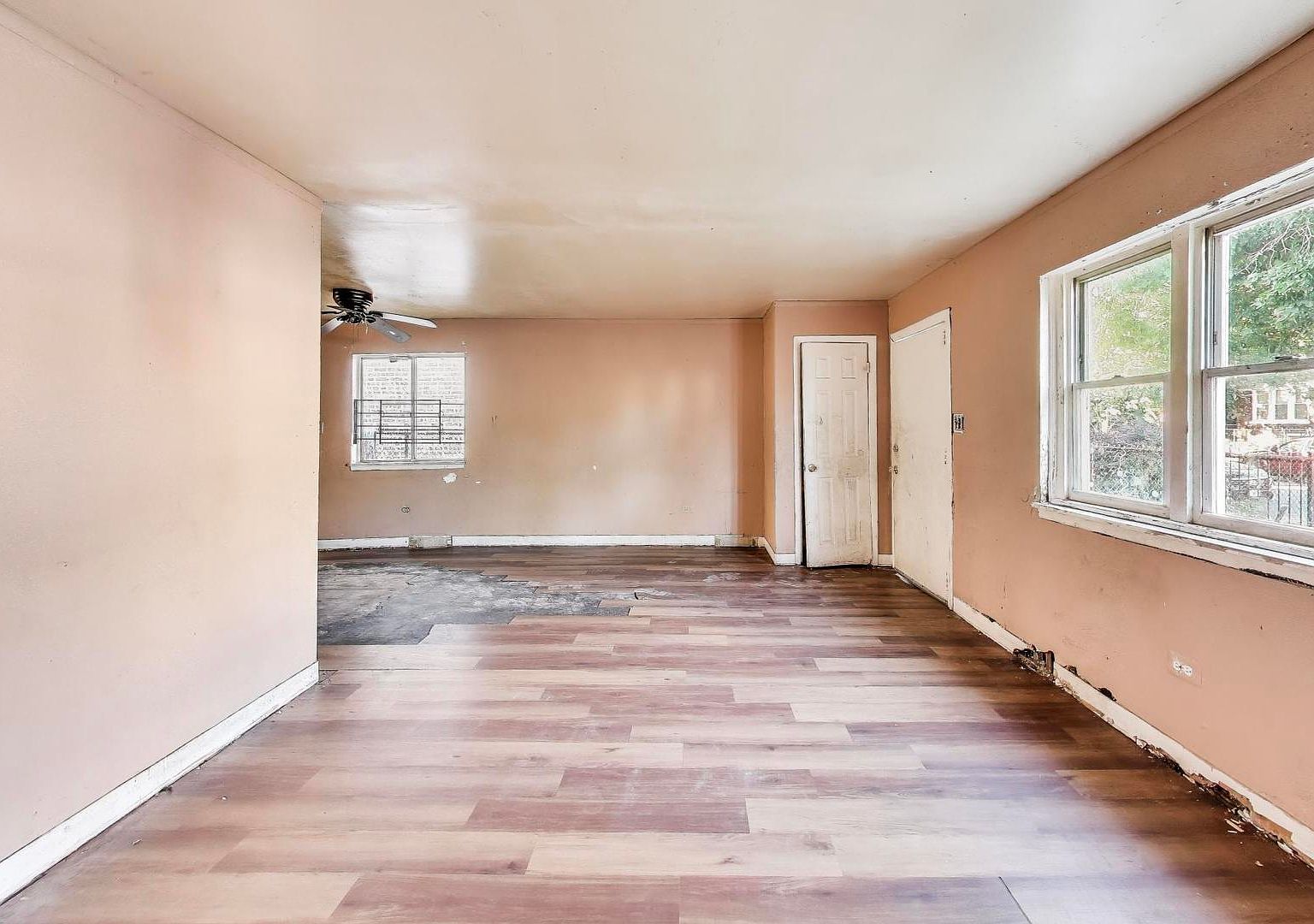 7335 S Morgan St Chicago, IL 60621 - Thumbnail 5