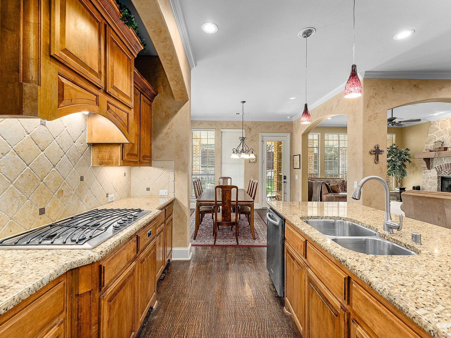 1604 Litchfield Dr McKinney, TX 75071 - Thumbnail 5