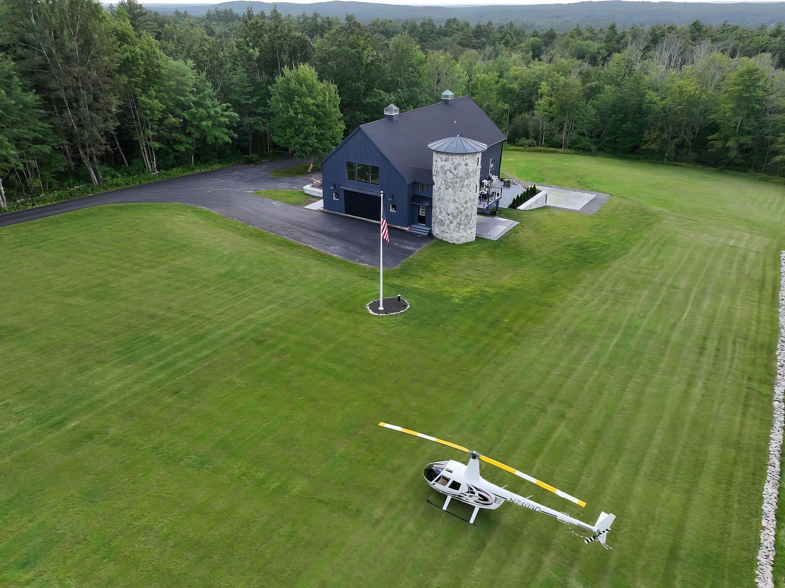 440 Blackstrap Rd Falmouth, ME 04105 - Thumbnail 5