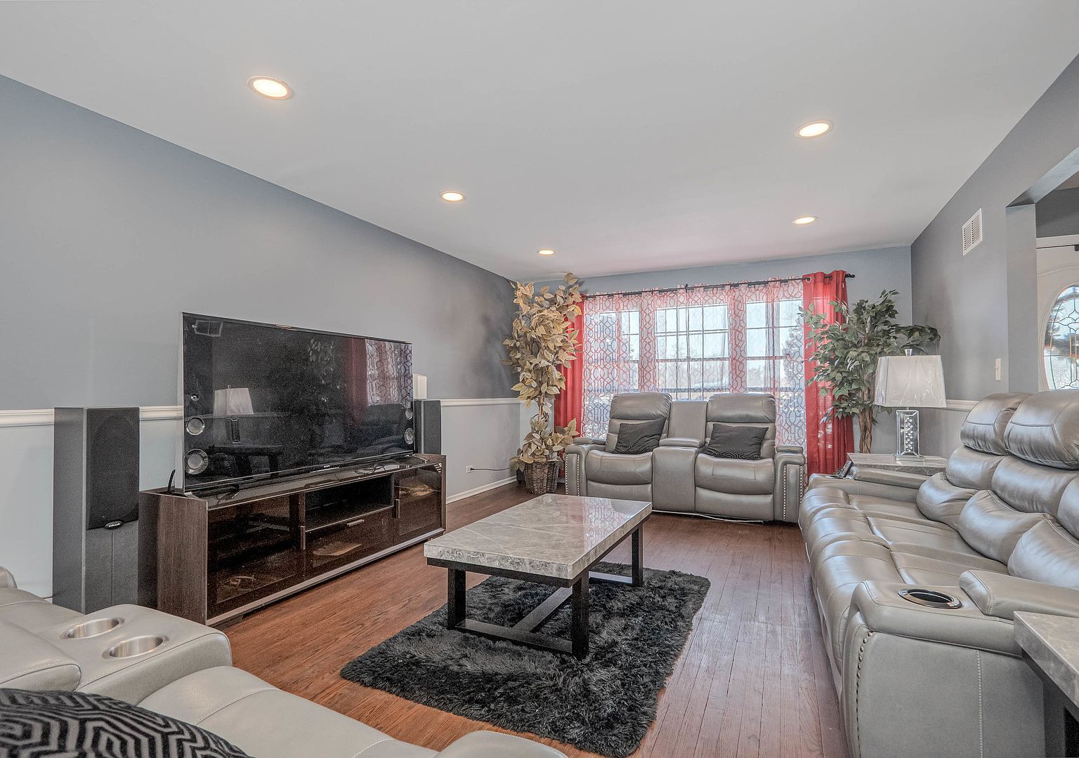 2407 Valley Dr Lindenhurst, IL 60046 - Thumbnail 5