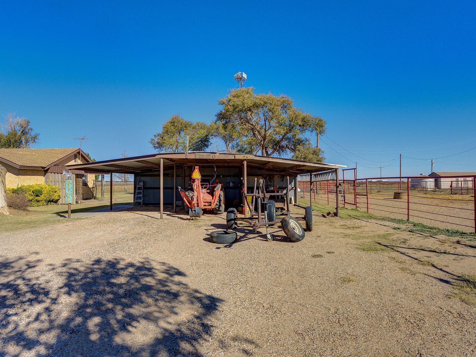 1651 Bear Rd Levelland, TX 79336 - Thumbnail 5