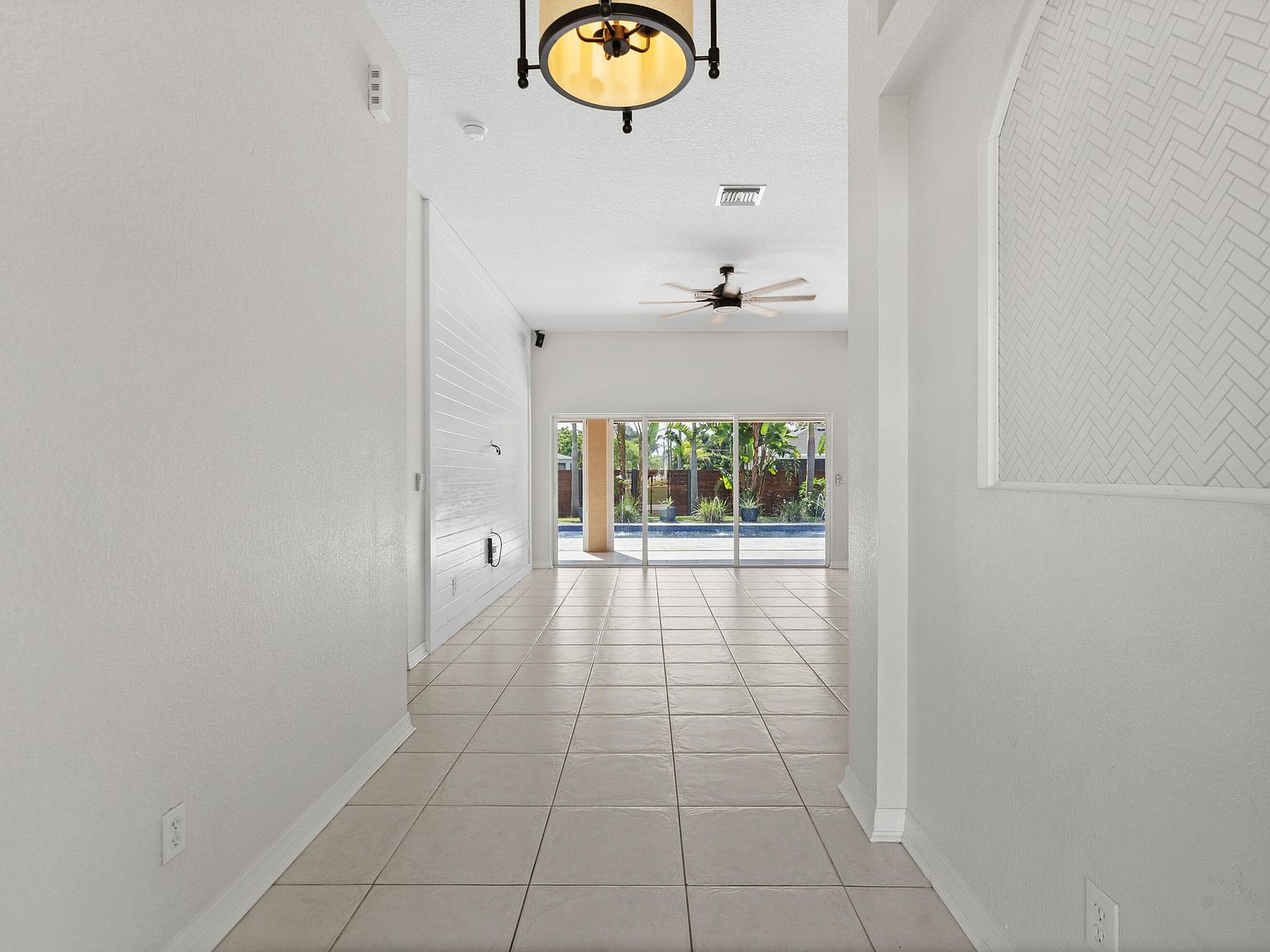 2241 SW Nightingale Ter Port Saint Lucie, FL 34953 - Thumbnail 5