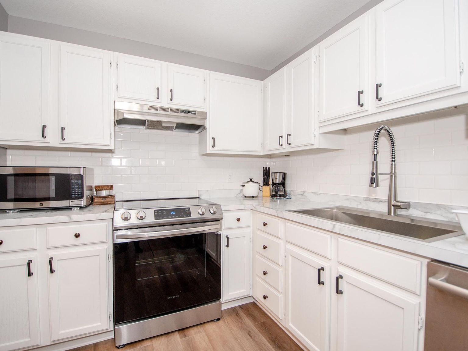 500 County Road B Rd W #113 Roseville, MN 55113 - Thumbnail 5