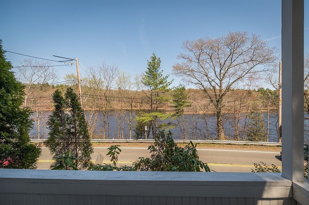 765 Walnut St Lynnfield, MA 01940 - Thumbnail 5