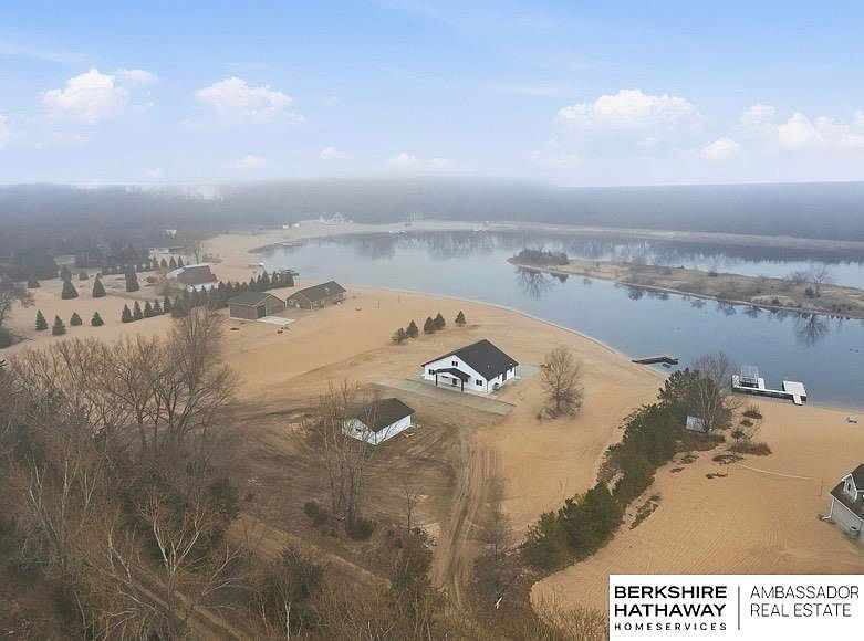 3040 Whitetail Ln Morse Bluff, NE 68648 - Thumbnail 5