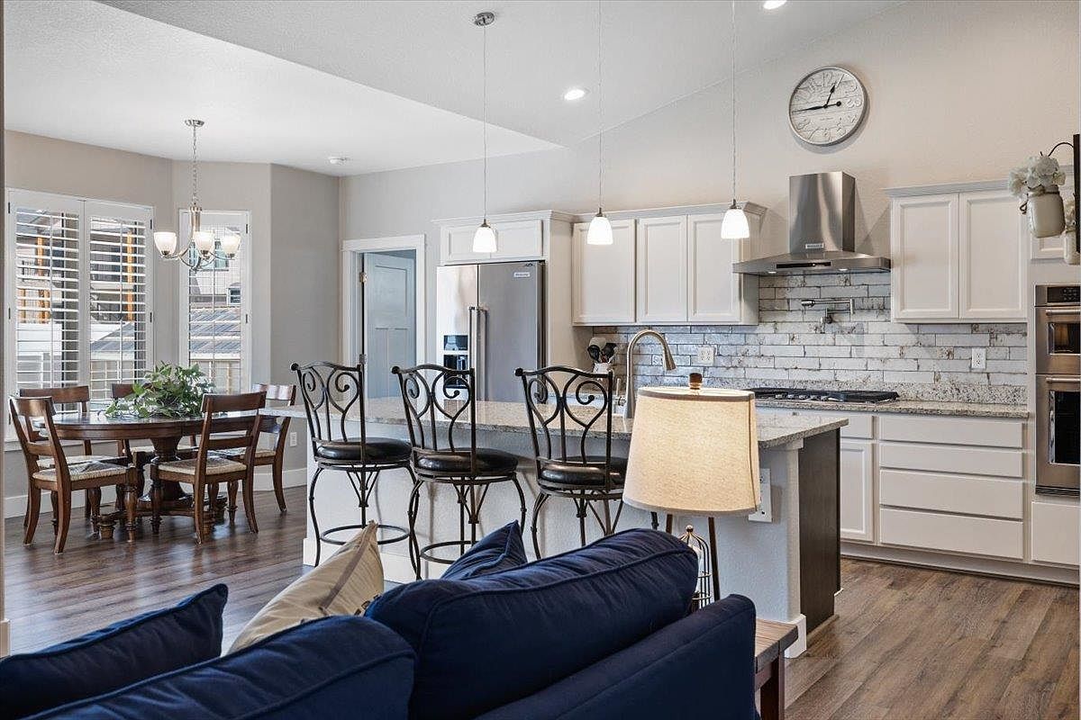 2862 Heathrow Ave Casper, WY 82609 - Thumbnail 5