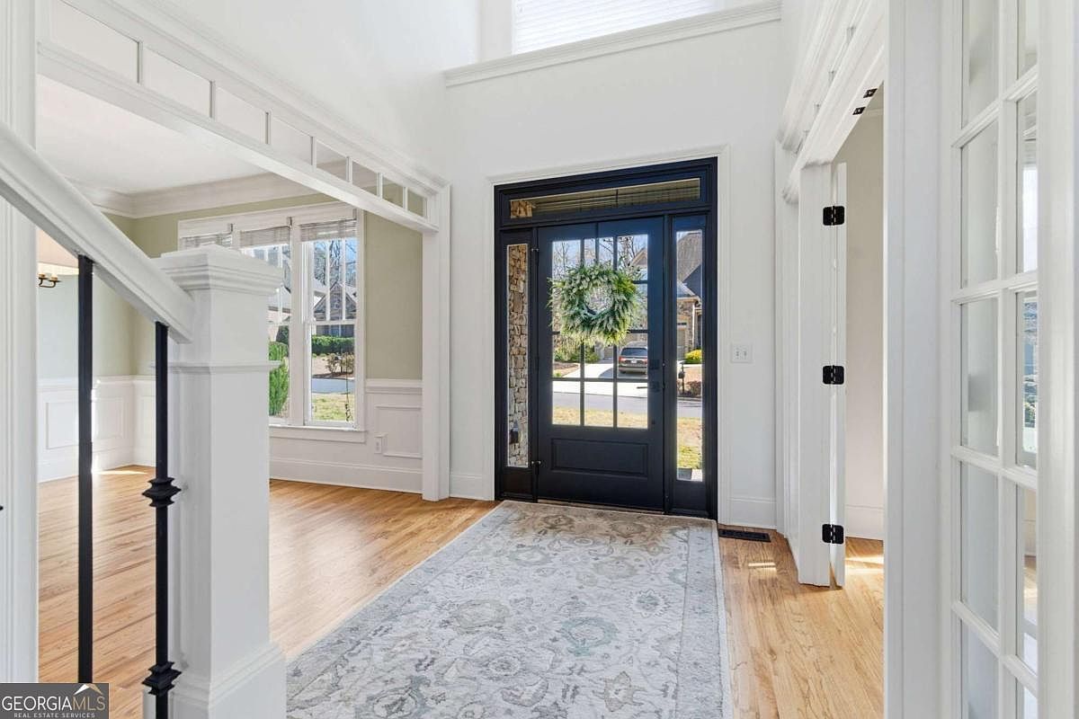 8010 Wakehurst Pl Cumming, GA 30040 - Thumbnail 5