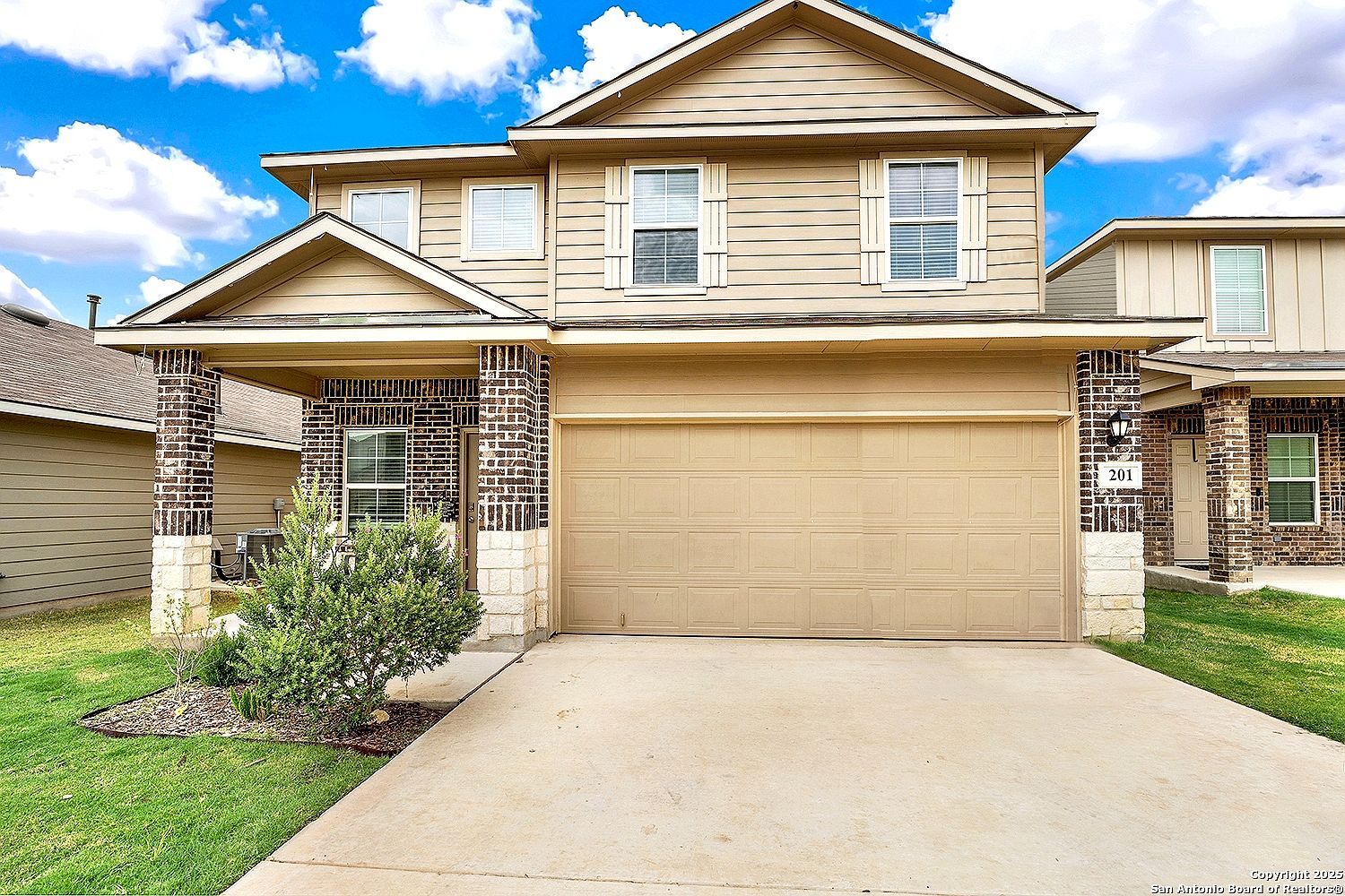 201 Legendary Trail Loop Floresville, TX 78114 - Thumbnail 5