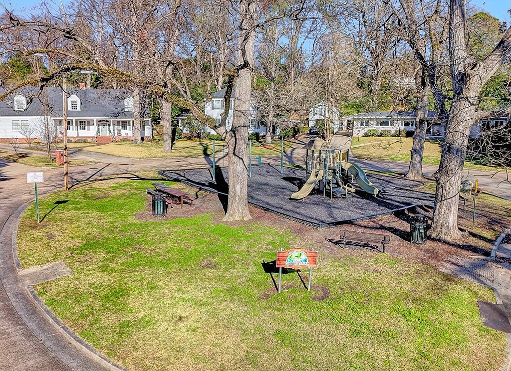 1705 Chambers St Vicksburg, MS 39180 - Thumbnail 5