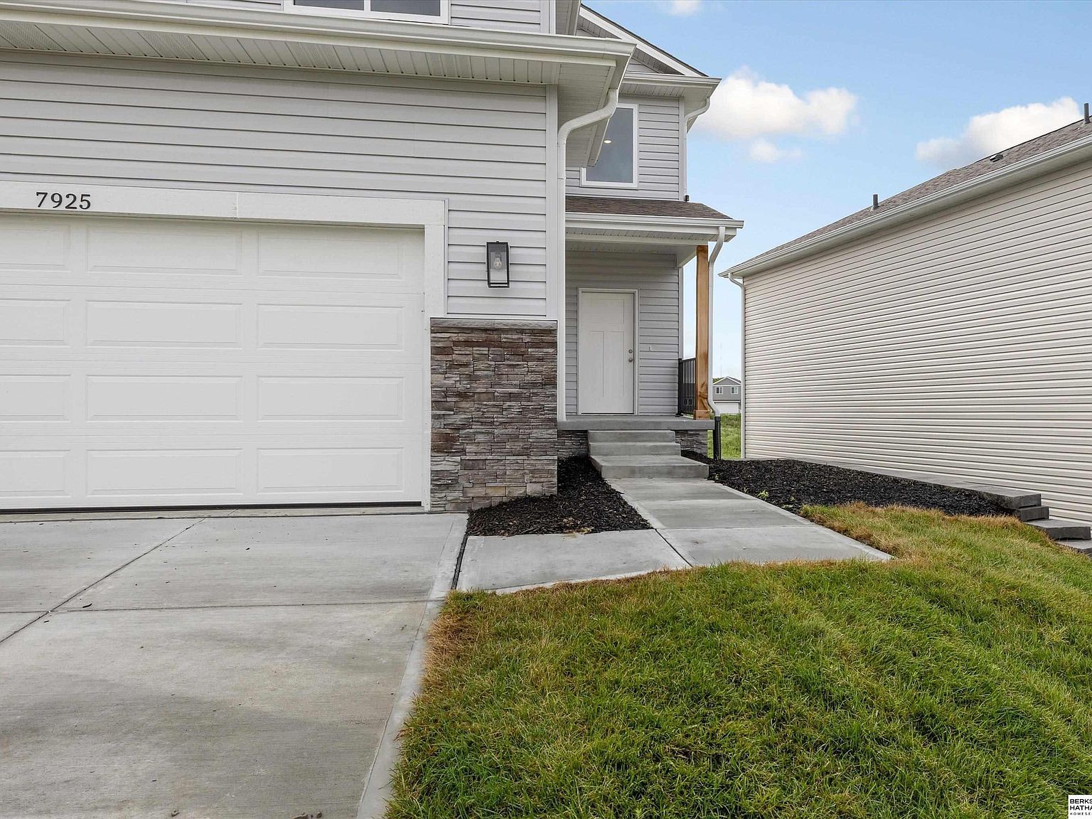 7925 N 94th St Omaha, NE 68122 - Thumbnail 5