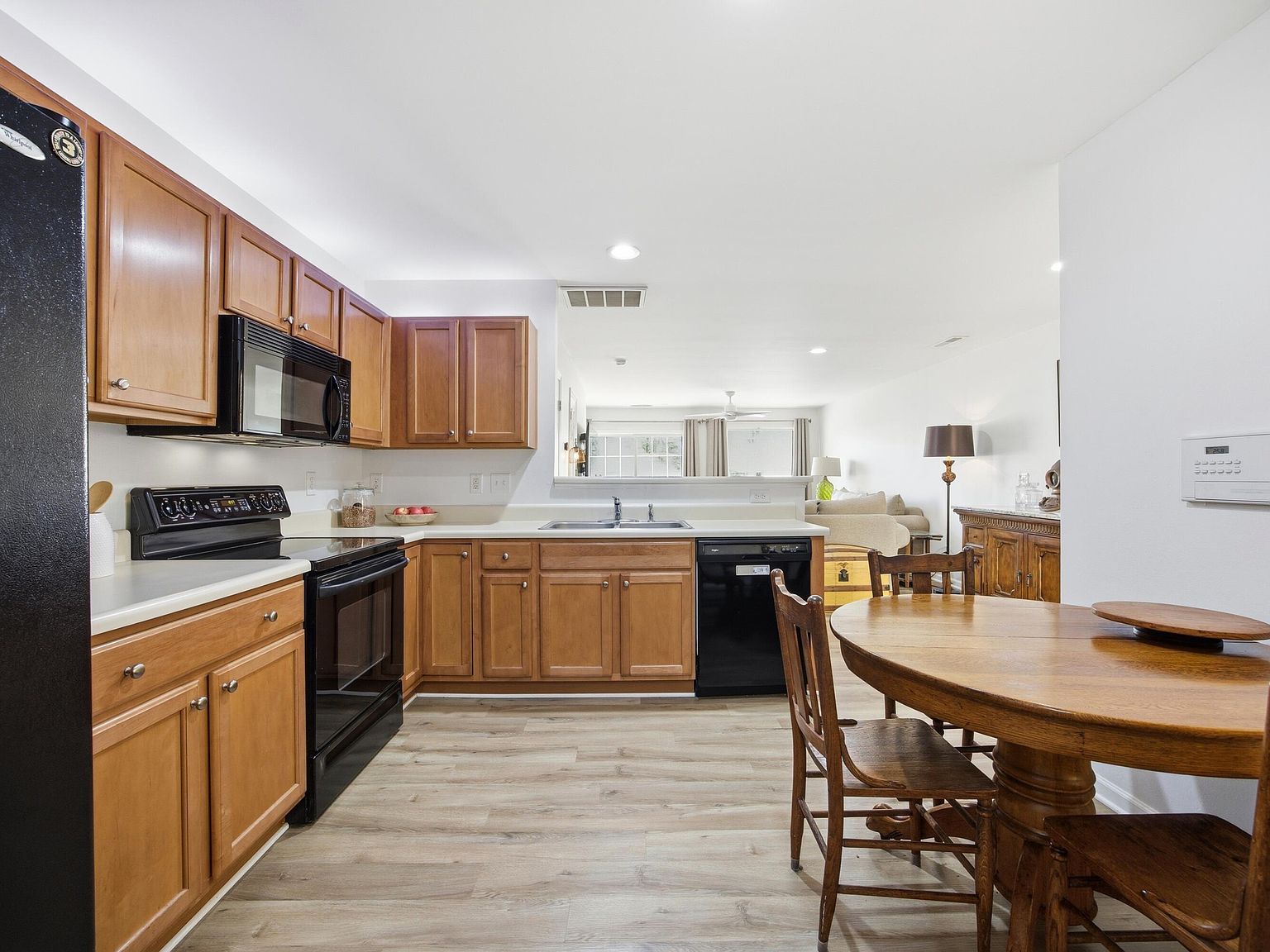 2604 Vega Ct Raleigh, NC 27614 - Thumbnail 5