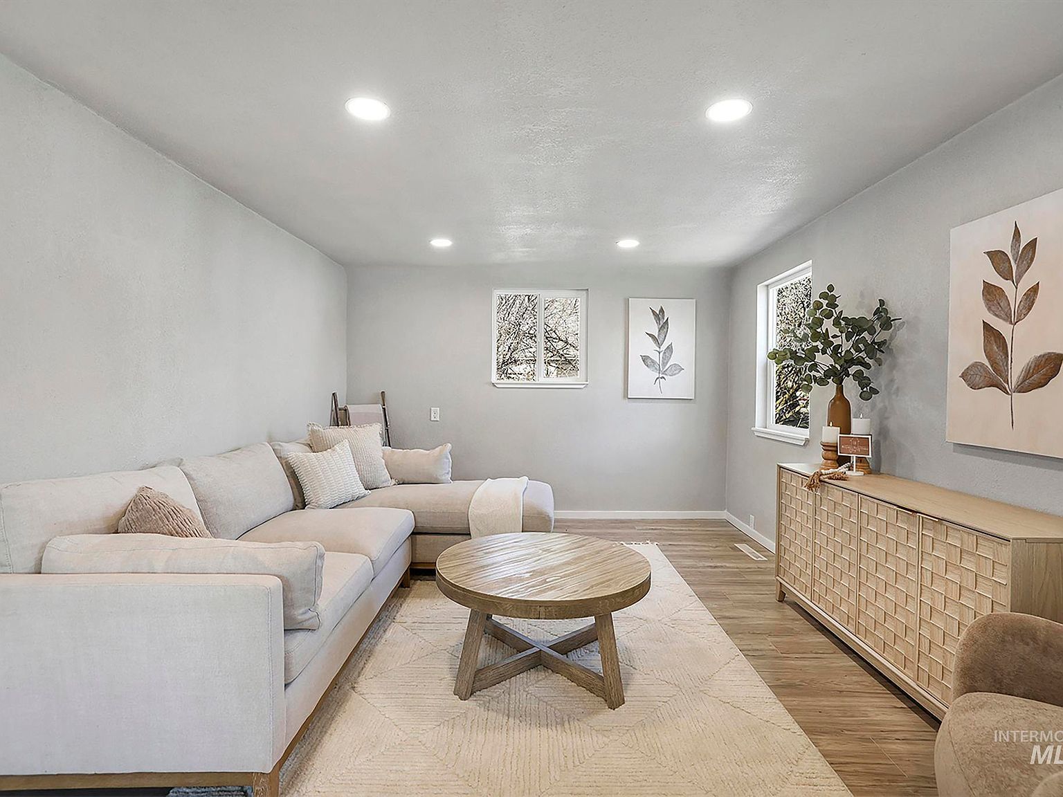 1033 Nevada St Gooding, ID 83330 - Thumbnail 5