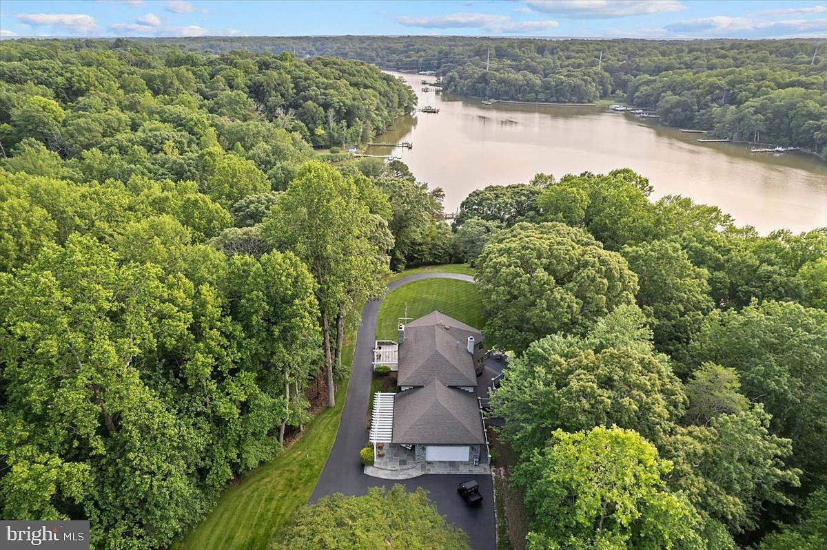 7335 Perry Ln Lusby, MD 20657 - Thumbnail 5