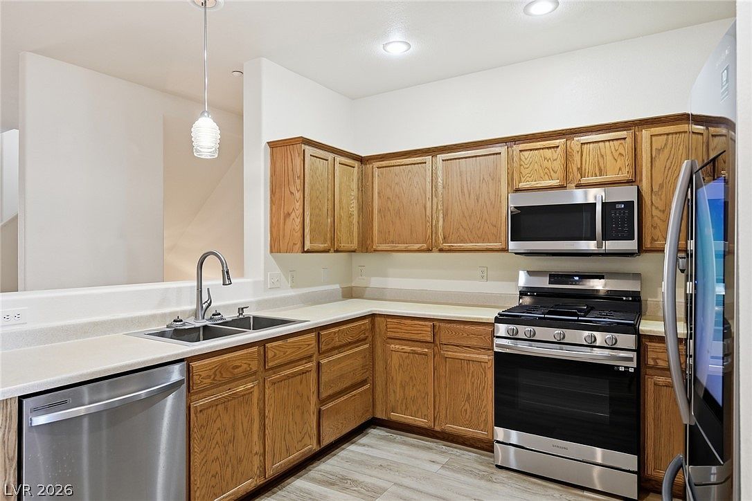 5935 Nuevo Leon St Unit 7 North Las Vegas, NV 89031 - Thumbnail 5