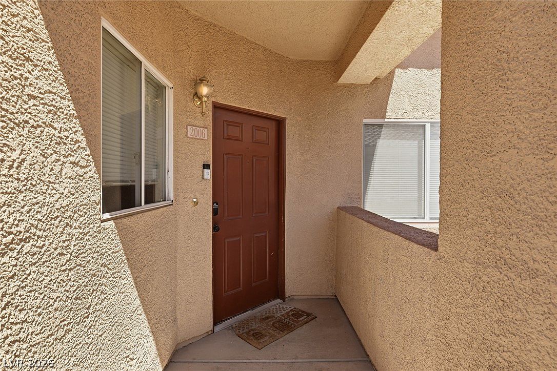 1050 E Cactus Ave Unit 2006 Las Vegas, NV 89183 - Thumbnail 5