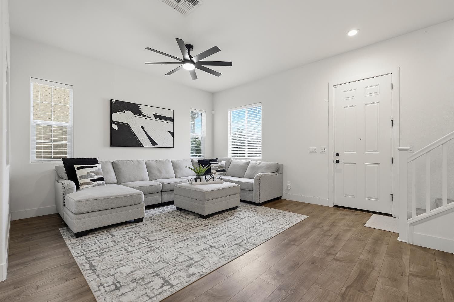 4466 Natomas Central Dr Sacramento, CA 95834 - Thumbnail 5