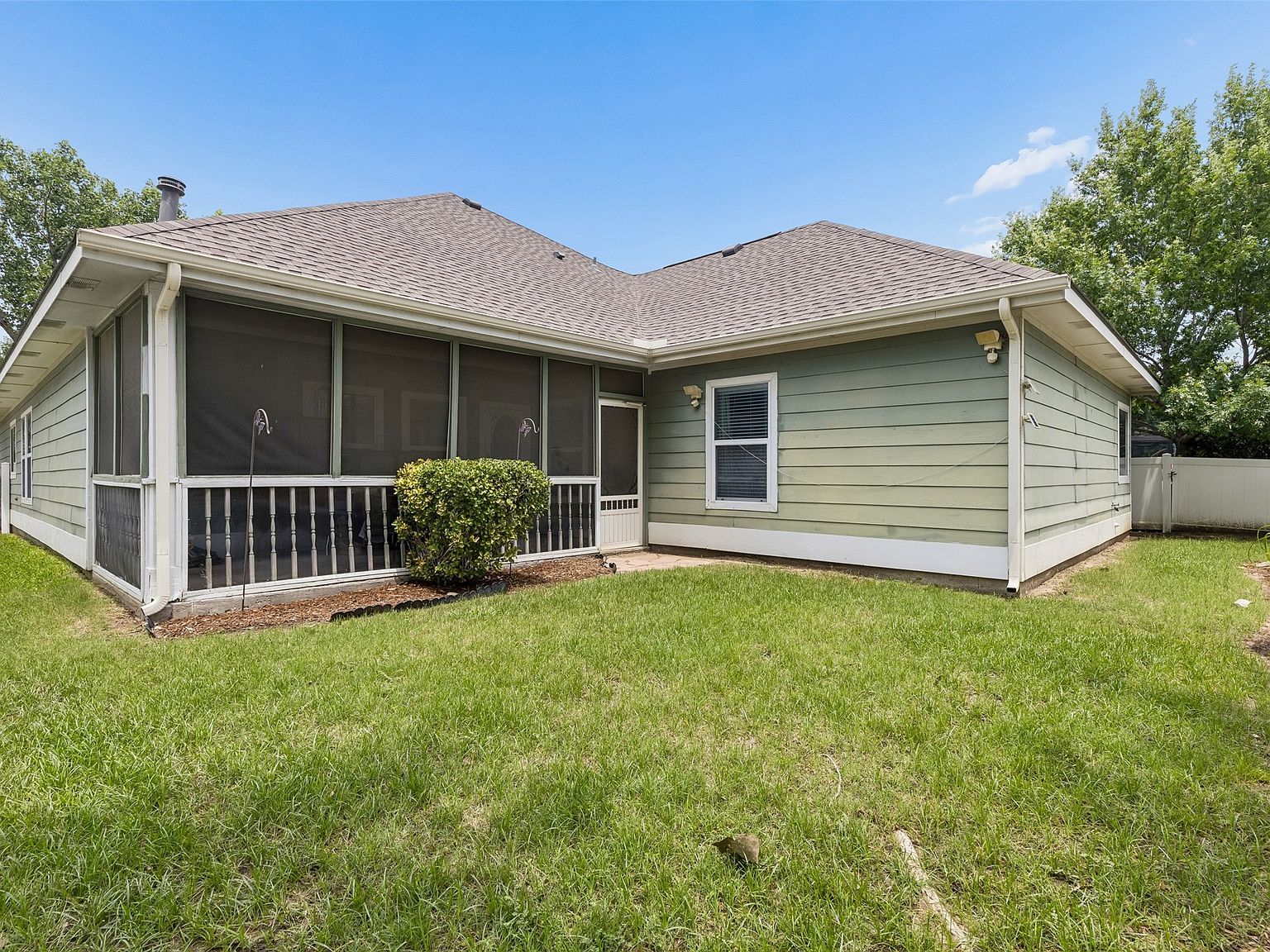 1104 Bell Manor Dr Aubrey, TX 76227 - Thumbnail 5