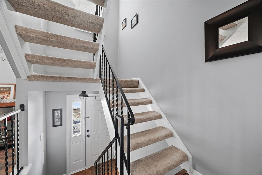 3073 Meadow Brook Ct Gibsonia, PA 15044 - Thumbnail 5