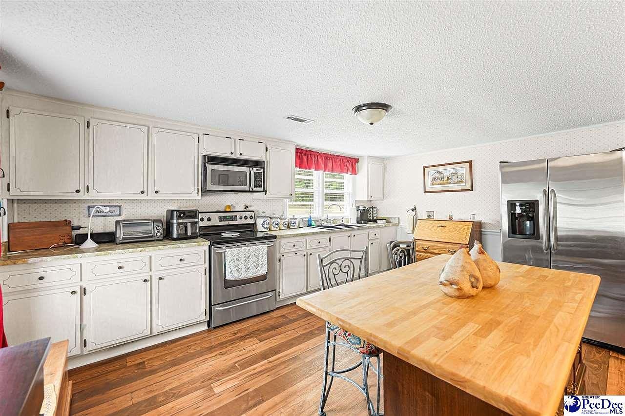 2204 W Old Camden Rd Hartsville, SC 29550 - Thumbnail 5