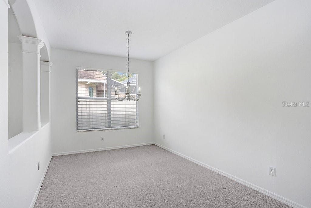 2927 Minuteman Ln Brandon, FL 33511 - Thumbnail 5