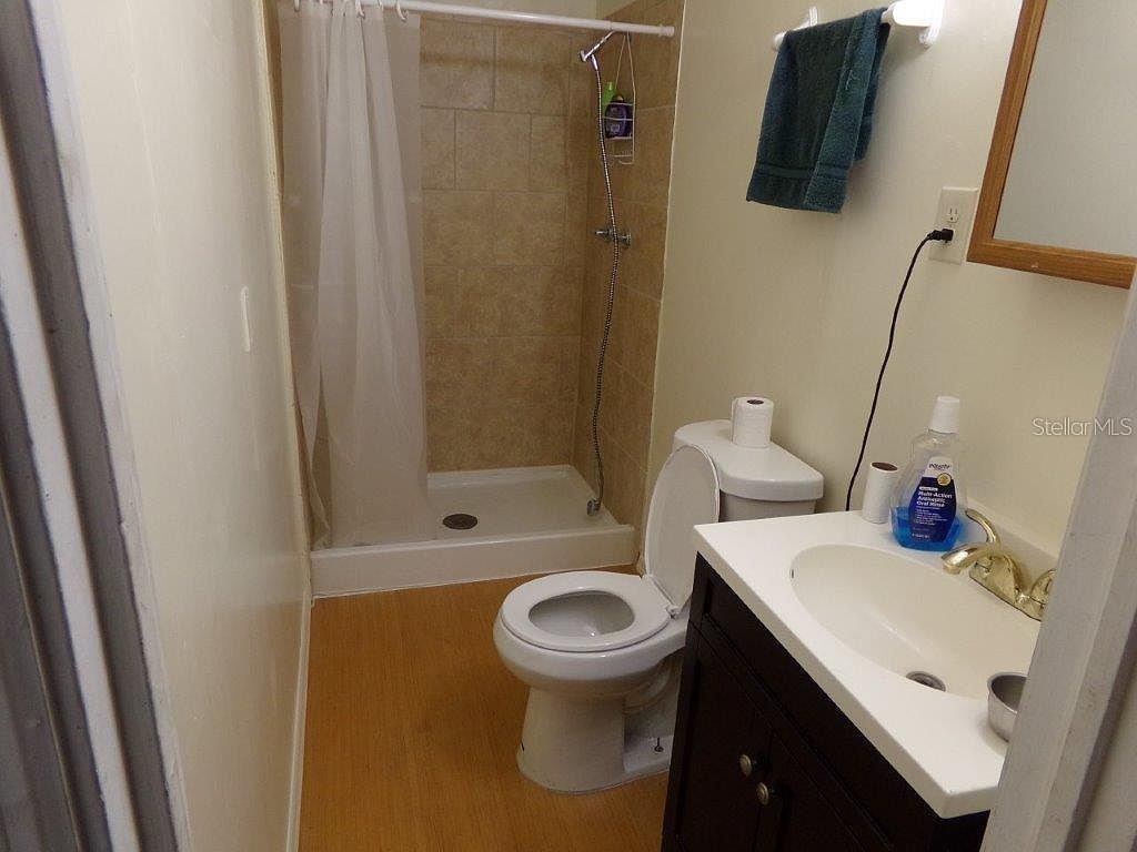 1821 SE 6th Ave Gainesville, FL 32641 - Thumbnail 5