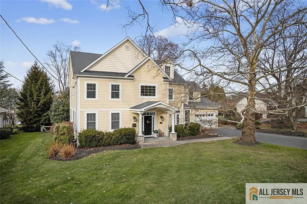 10 Evans Dr Cranbury, NJ 08512 - Thumbnail 5