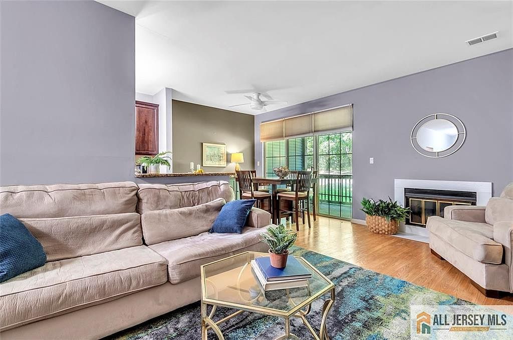 7041 Elm Ct Monmouth Junction, NJ 08852 - Thumbnail 5