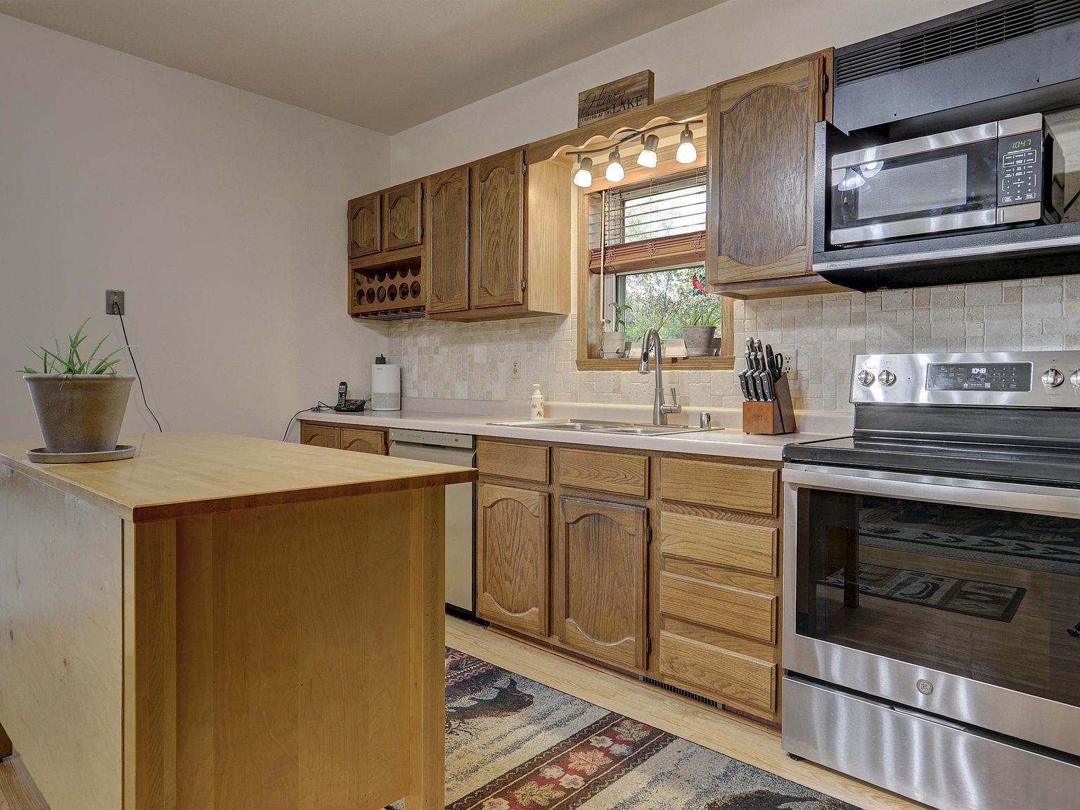 N8801 Lakeshore Dr Van Dyne, WI 54979 - Thumbnail 5