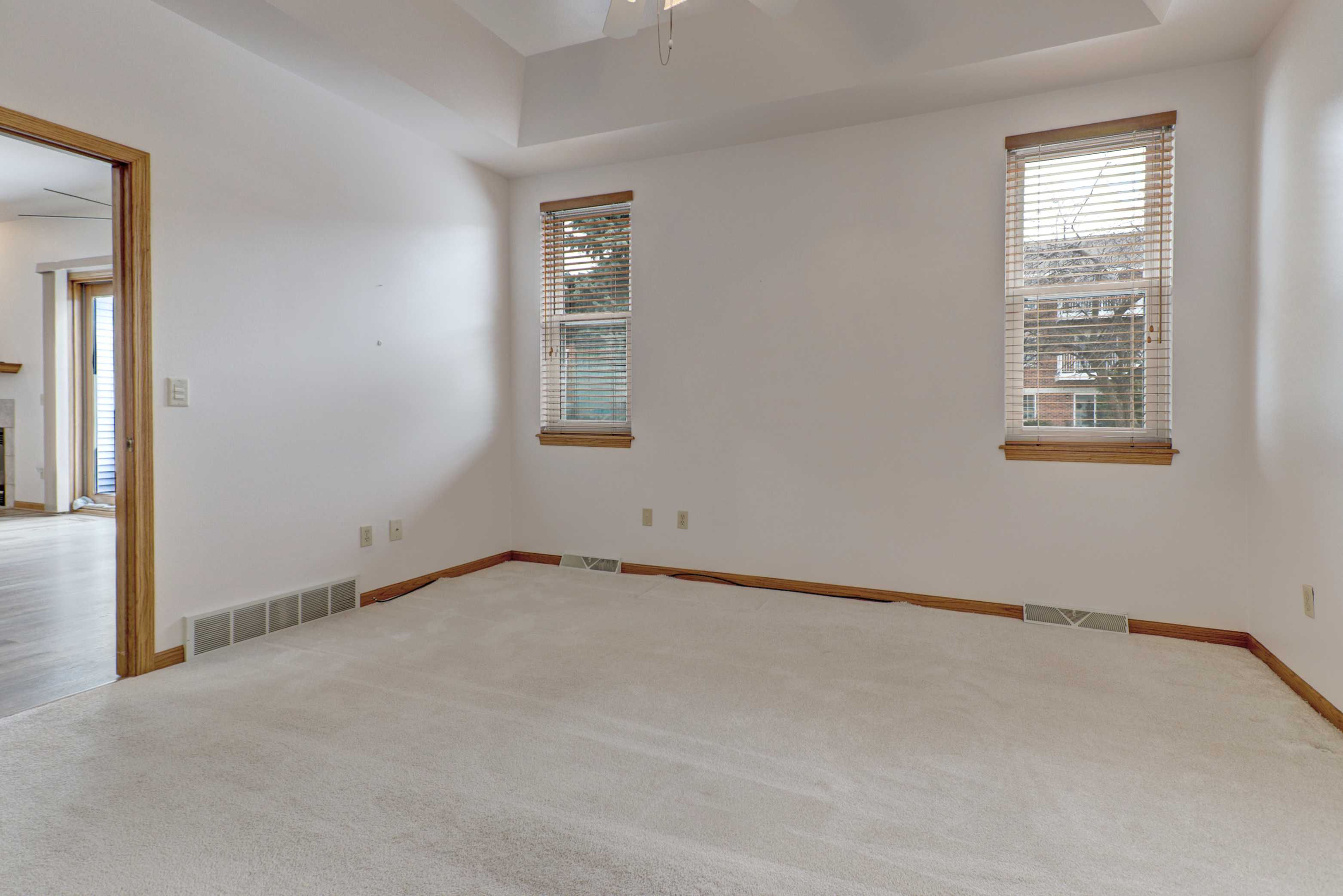 1511 Dickenson Court, Neenah, WI, USA, 54956 - Thumbnail 5