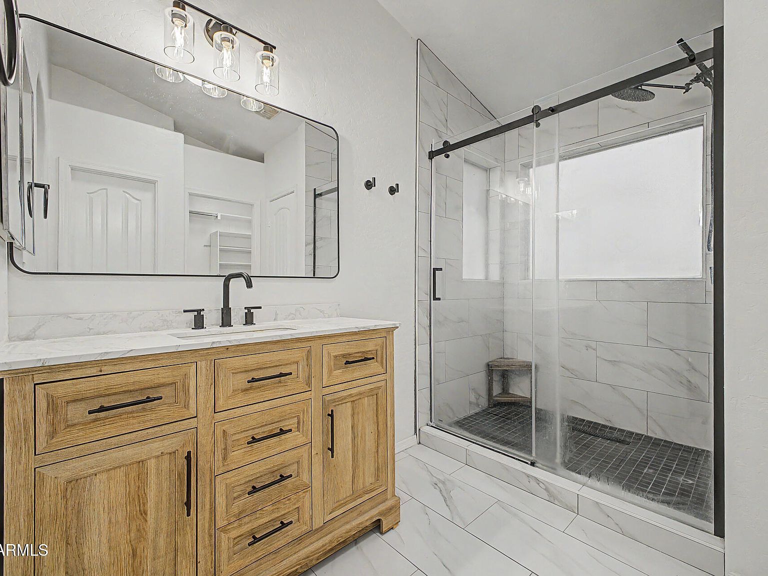 6771 W Caribbean Ln Peoria, AZ 85381 - Thumbnail 5