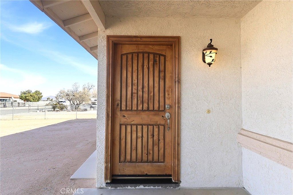 13475 Apple Blossom Ln Apple Valley, CA 92308 - Thumbnail 5