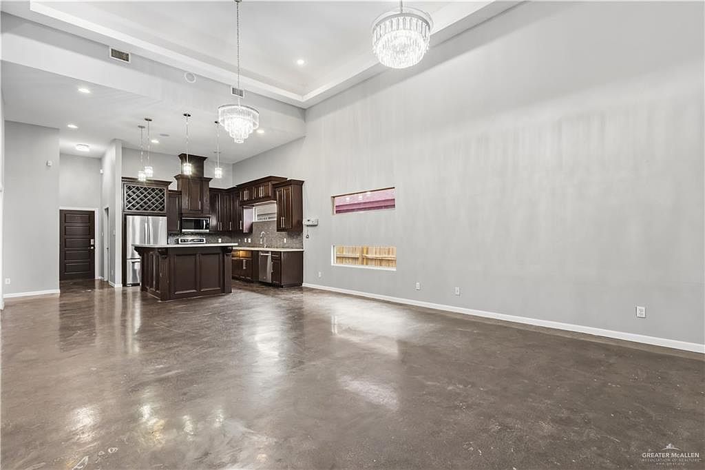 1342 Patsy Cline Dr Edinburg, TX 78541 - Thumbnail 5