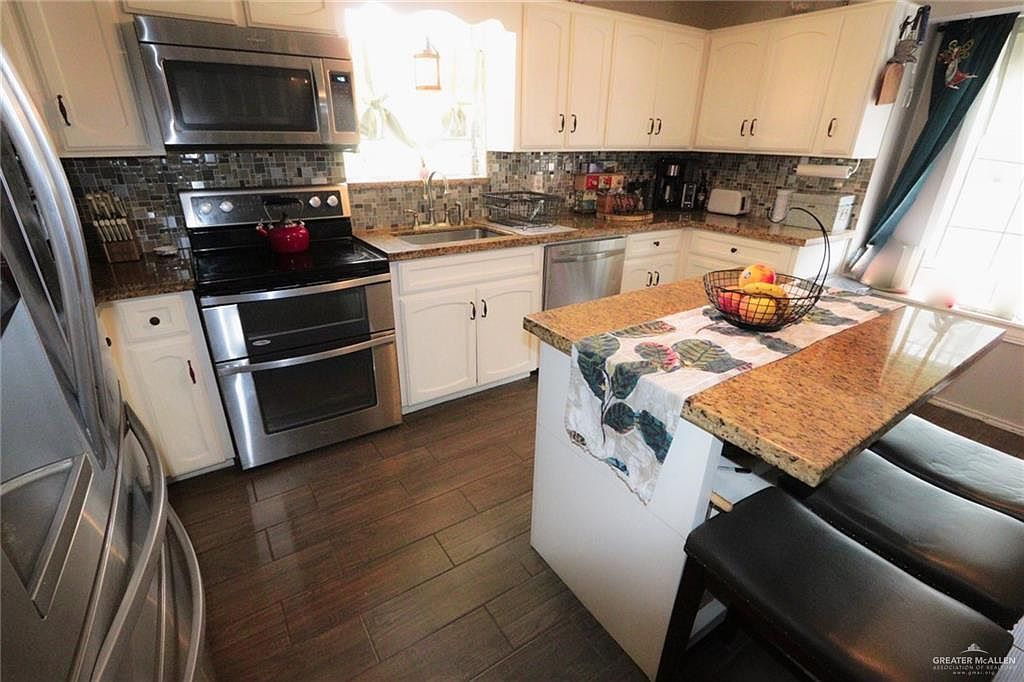 1405 S Brier St Alton, TX 78573 - Thumbnail 5