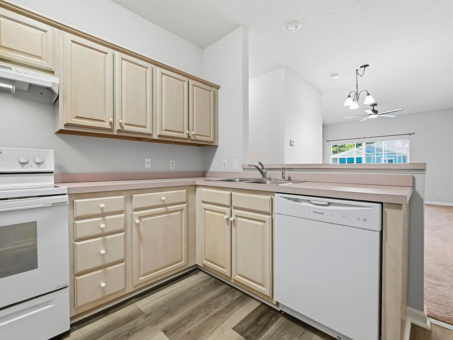 7309 Sweetwater Blvd #9 Murrells Inlet, SC 29576 - Thumbnail 5