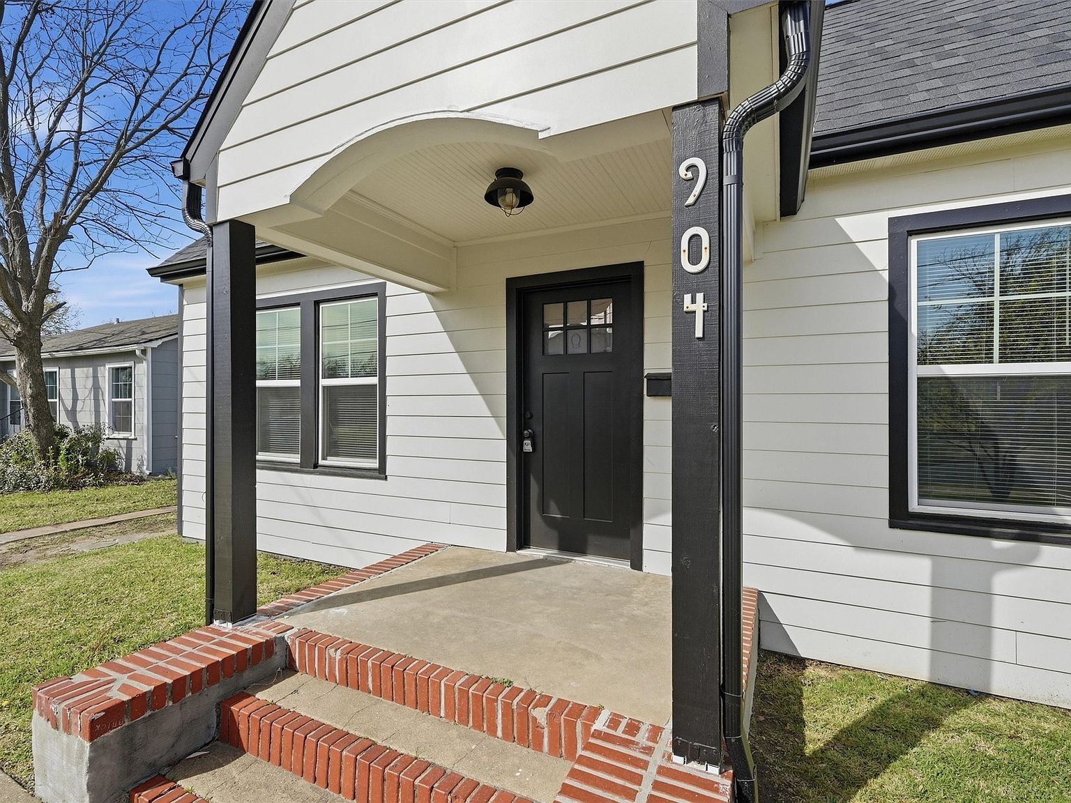 904 N Woods St Sherman, TX 75092 - Thumbnail 5