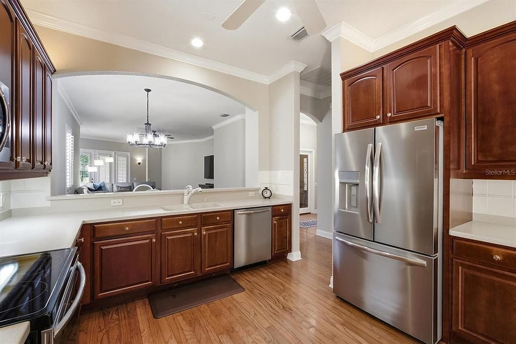 5202 Fairway One Dr Valrico, FL 33596 - Thumbnail 5