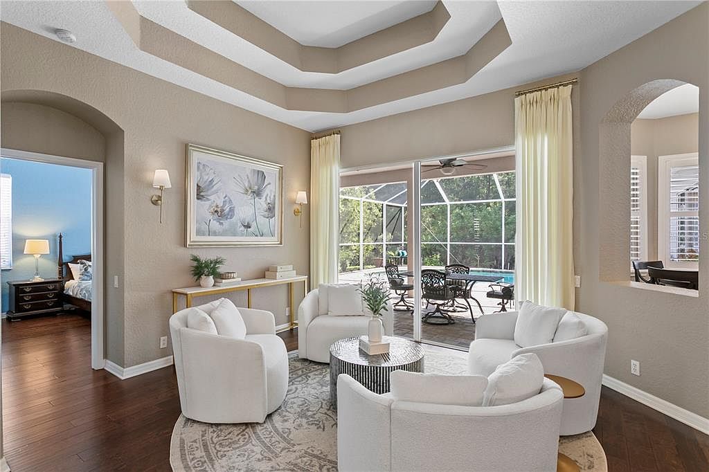 10237 Garden Alcove Dr Tampa, FL 33647 - Thumbnail 5