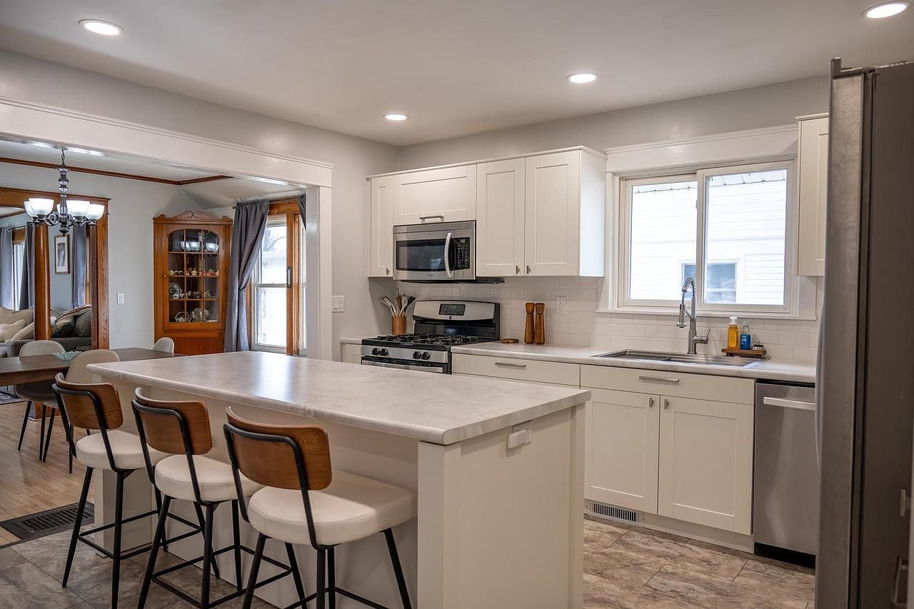1113 Oak Ave Tomah, WI 54660 - Thumbnail 5