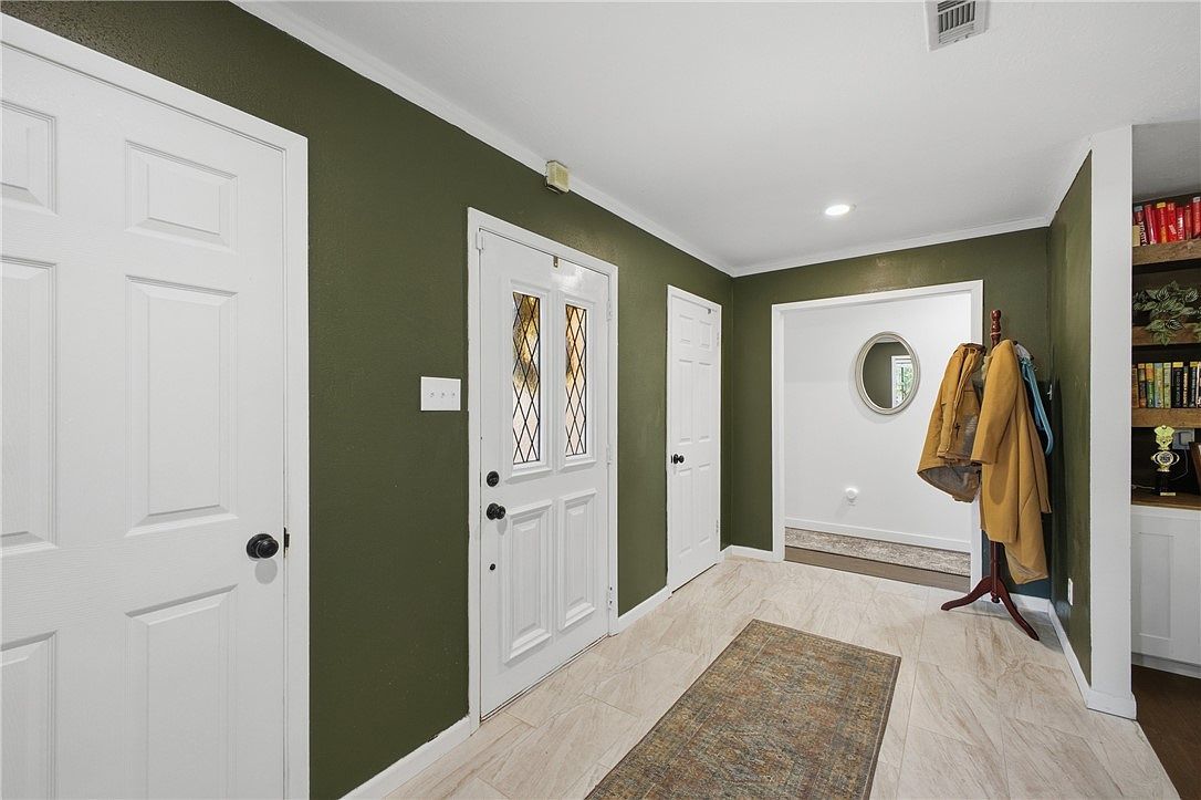 2012 Red River Dr Bryan, TX 77802 - Thumbnail 5